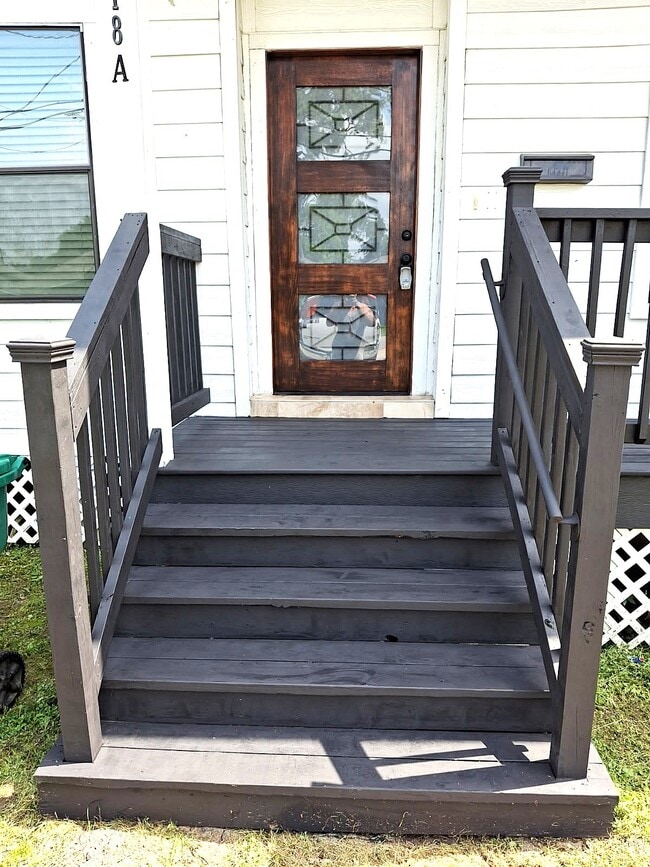 Building Photo - 4818 Paula St