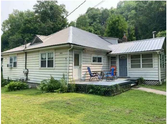 Primary Photo - 966 Warren Rd