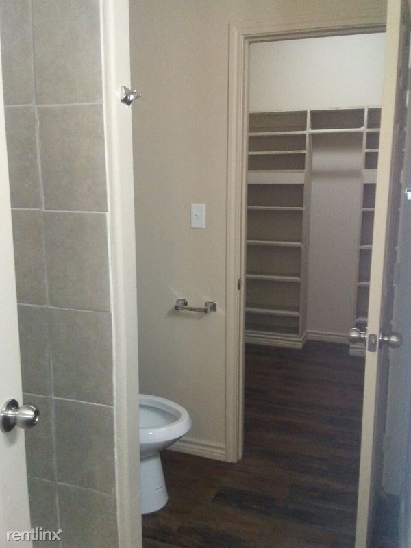 Foto del edificio - 306 Shady Grove Dr