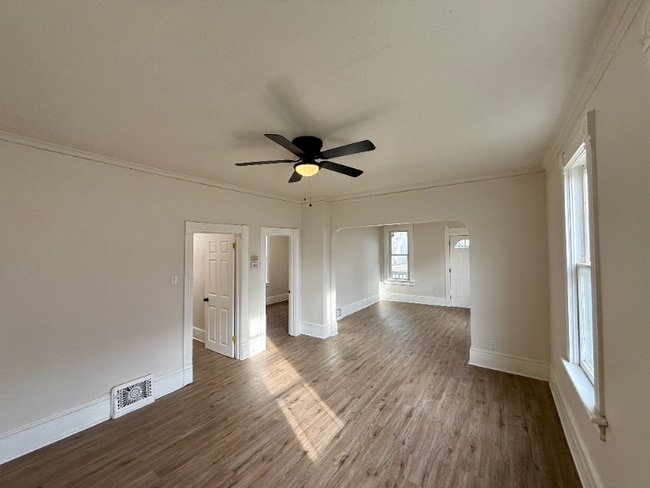 Foto del edificio - 1614 N 12th St