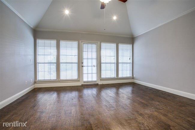 Primary Photo - 4 br, 3 bath House - 1801 Tawakoni Ln
