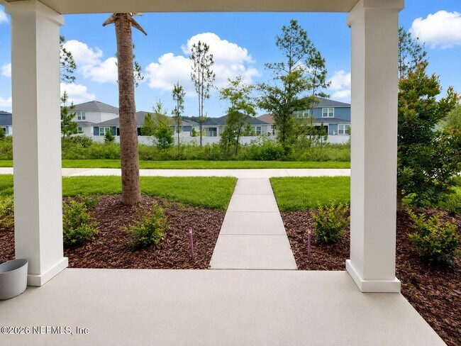 Foto del edificio - 903 Rivertree Pl