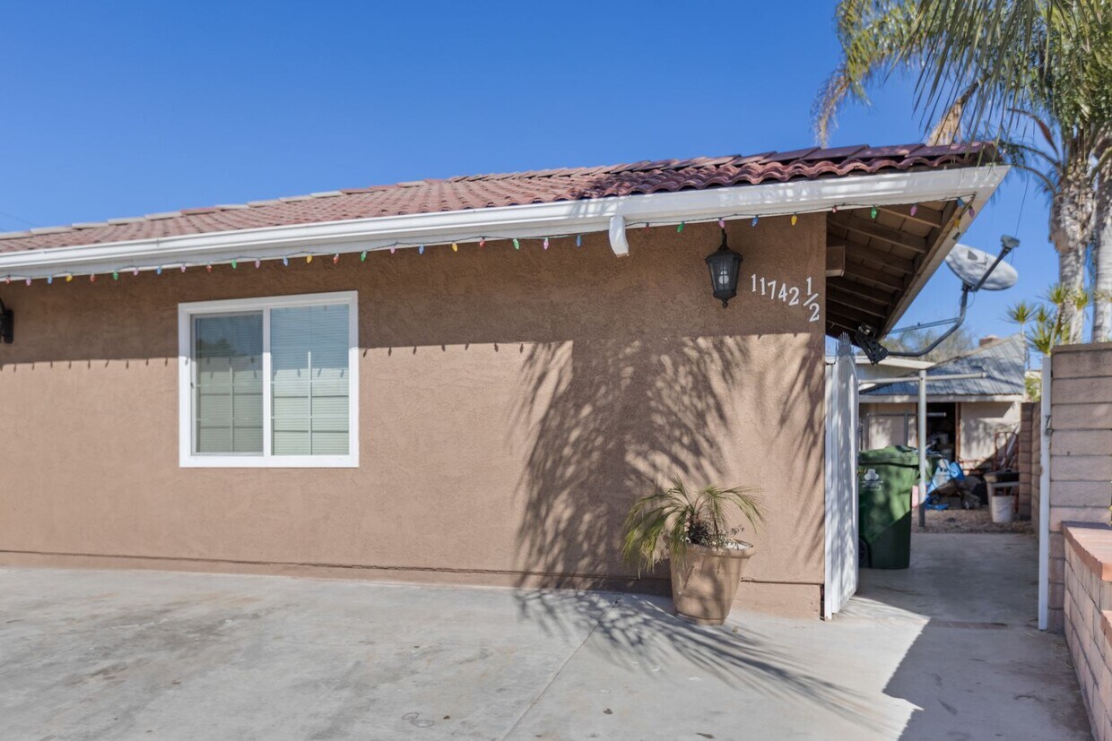 Primary Photo - Awesome 1 Bedroom ADU Unit in Sylmar!
