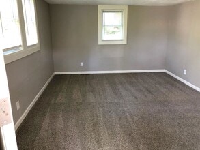 Building Photo - 2017 Montezuma Ave