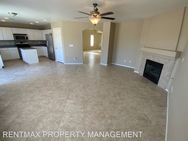 Building Photo - 3 br, 2.5 bath House - 10228 ABANO COURT