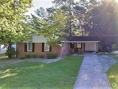 Building Photo - 2411 Deborah Dr