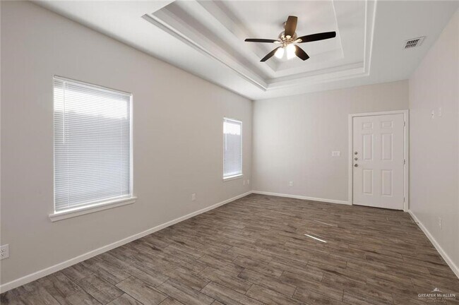 Building Photo - 13 Sandpiper Ave