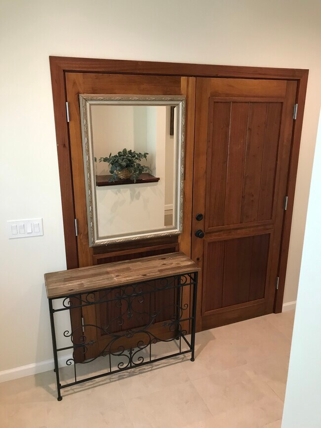 Foto del edificio - 1406 Nehoa St