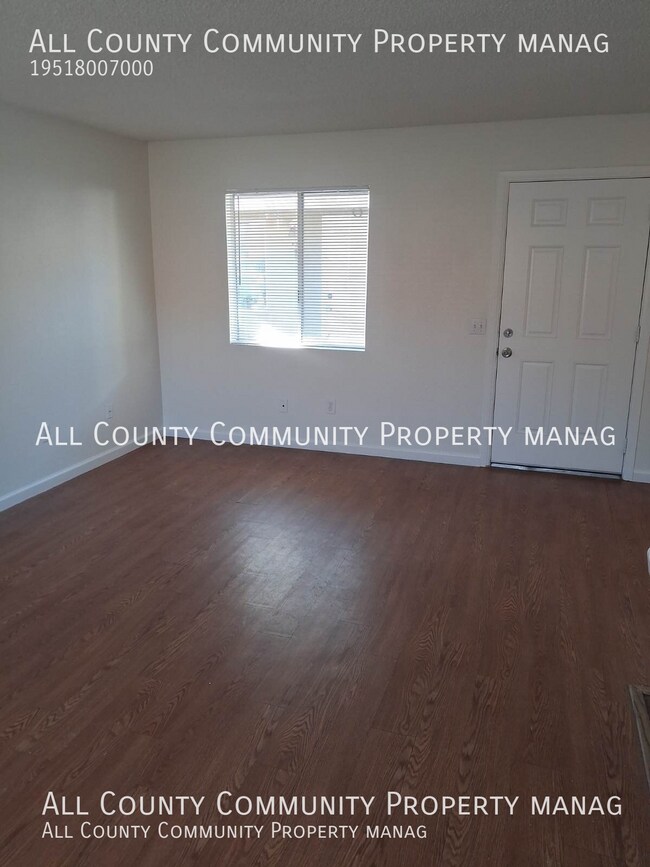 Foto del edificio - 7444 Cherokee Trail