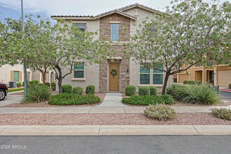 Building Photo - 17717 W Mandalay Ln