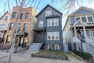 Building Photo - 3139 N Oakley Ave
