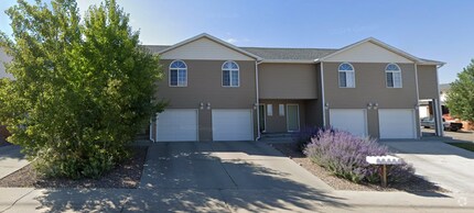Building Photo - 2417 Farnum St