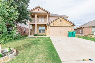 Building Photo - 5114 Dauphin Dr