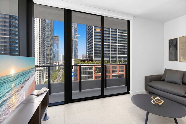 Foto del edificio - 501 NE 1st Ave