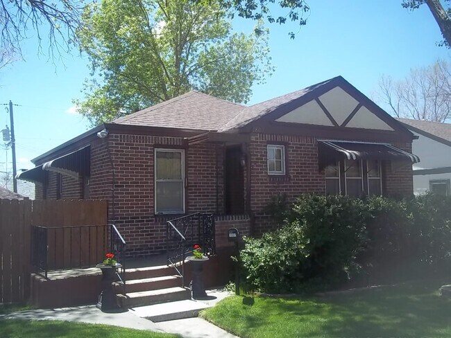 Foto del edificio - 1807 Cheyenne Place