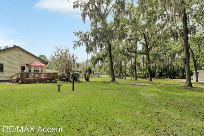 Building Photo - 3 br, 2 bath House - 6234 Hwy. 17