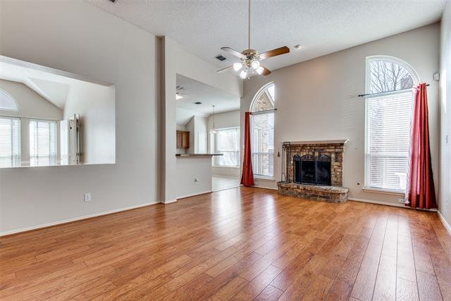 Foto del edificio - 8205 Burleigh St