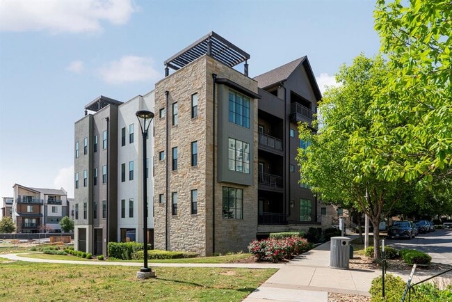 Foto del edificio - 4501 Jackson Ave