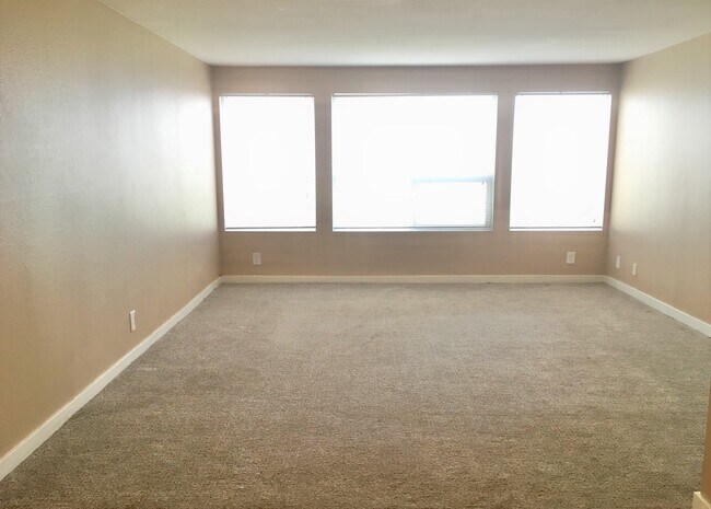 Foto del edificio - 12728 33rd Ave NE