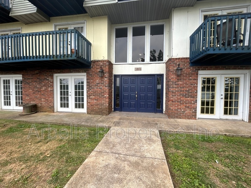 Primary Photo - 103 Angeline Dr