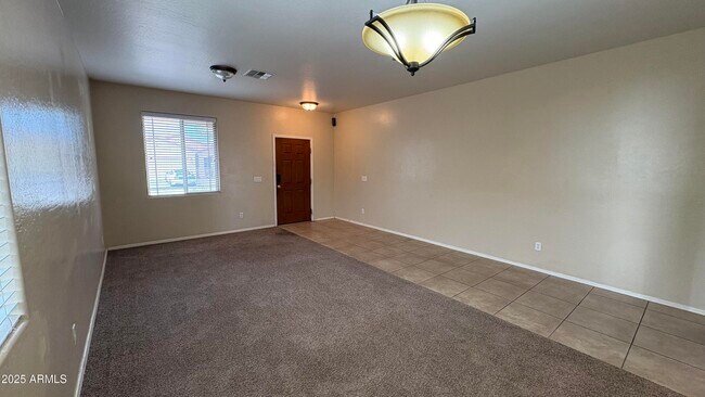 Foto del edificio - 7335 W St Charles Ave