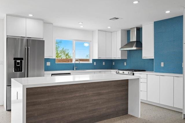 Foto del edificio - 3696 East Vivian Circle, Palm Springs, CA ...