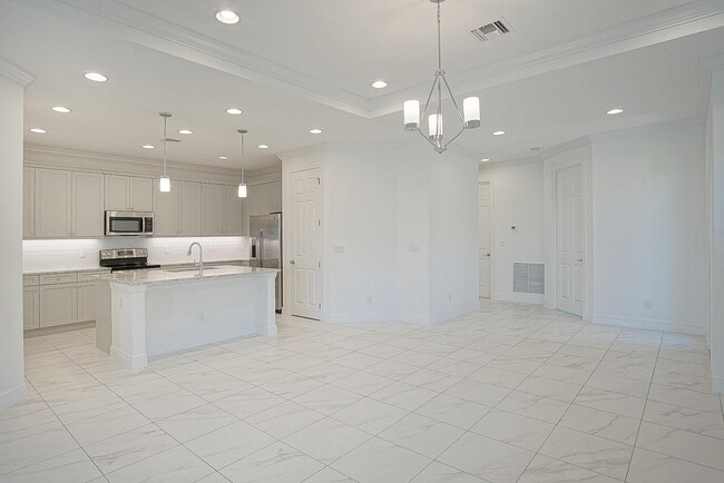 Foto del edificio - 24060 SW Firenze Wy