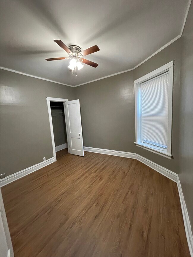 Foto del edificio - 6117 S Vernon Ave