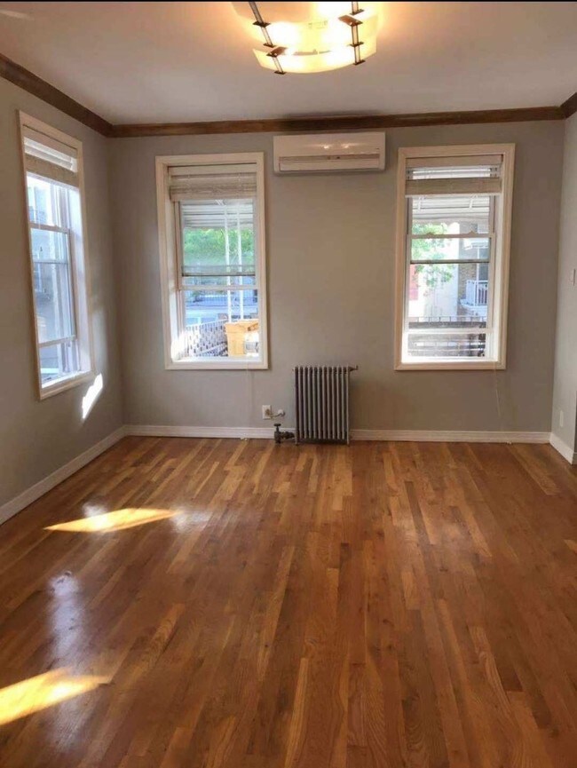 Building Photo - 563 83rd St