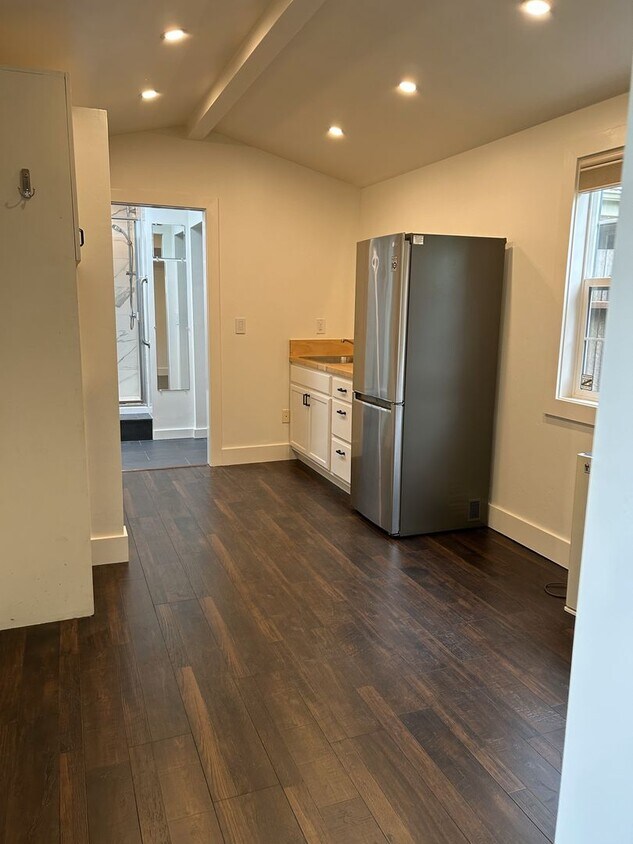 Primary Photo - Tranquil Tiny House Living