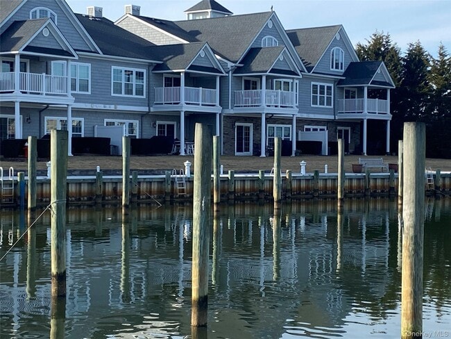 Building Photo - 11 Nicole Ct