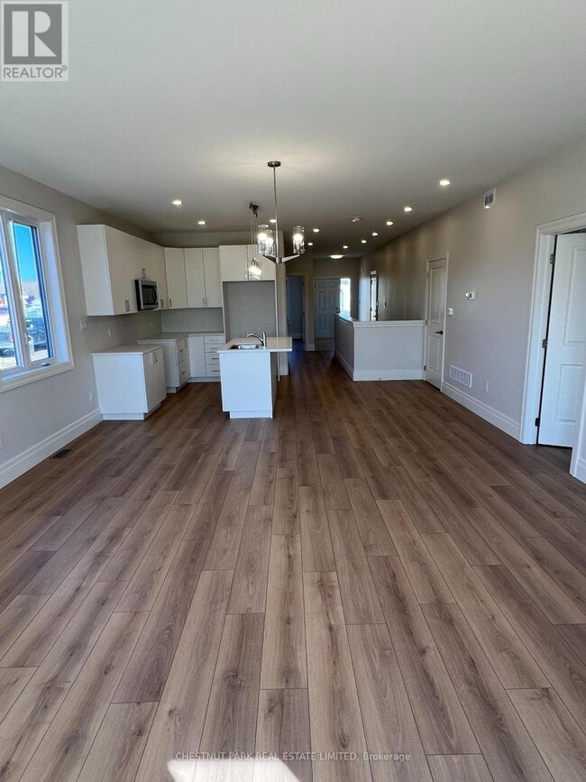 Photo du bâtiment - 15 GRIFFIN St