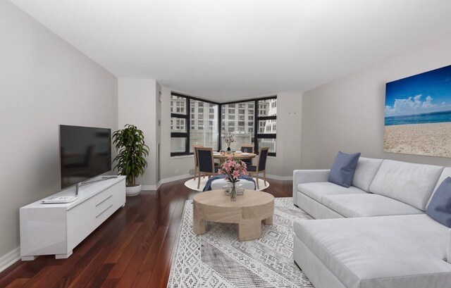 Building Photo - 401 E Ontario St