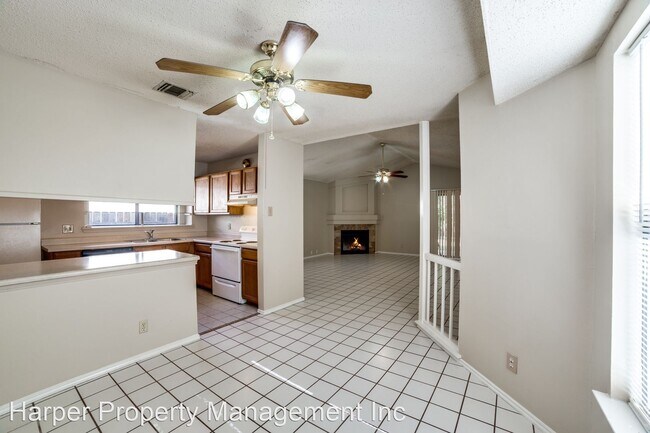 Foto del edificio - 3 br, 2 bath House - 9115 Deer Village