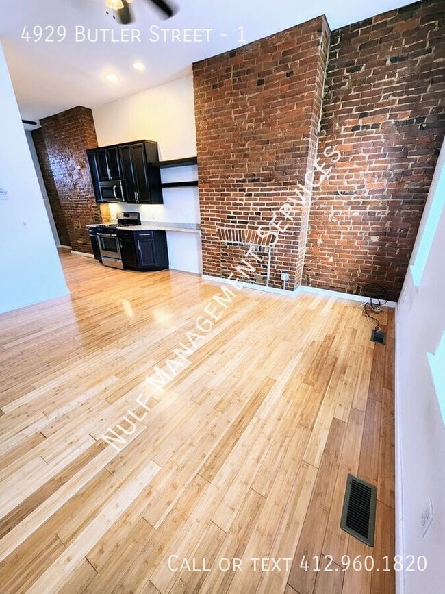 Building Photo - 4929 Butler St