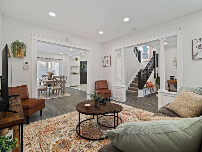 Building Photo - 6020 Fir Ave