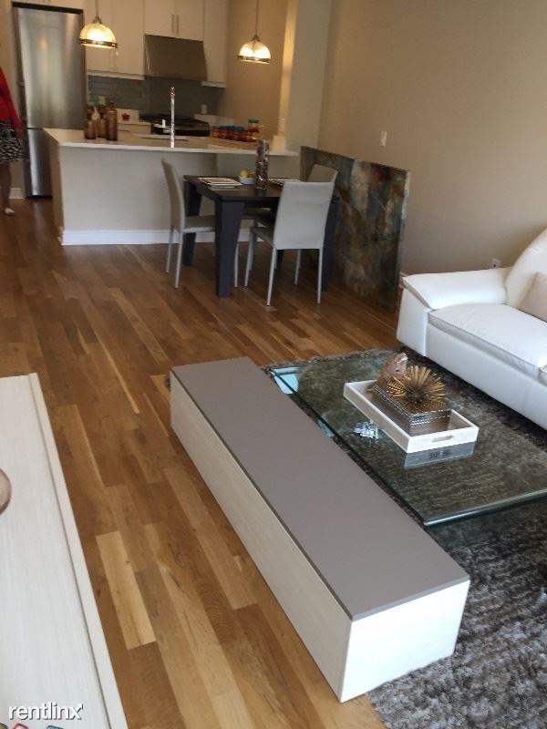 Building Photo - Studio, 1 bath Townhome - 70 Sommerset Lane