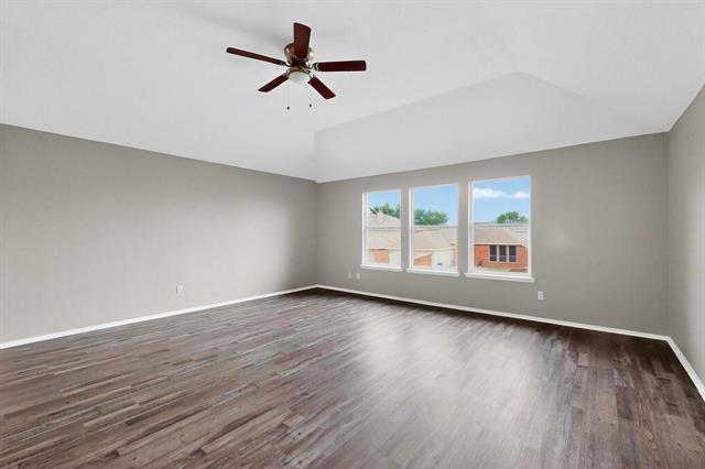 Foto del edificio - 3205 Bent Oak Dr