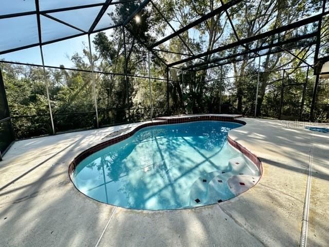 Building Photo - 203 Hurst Ct