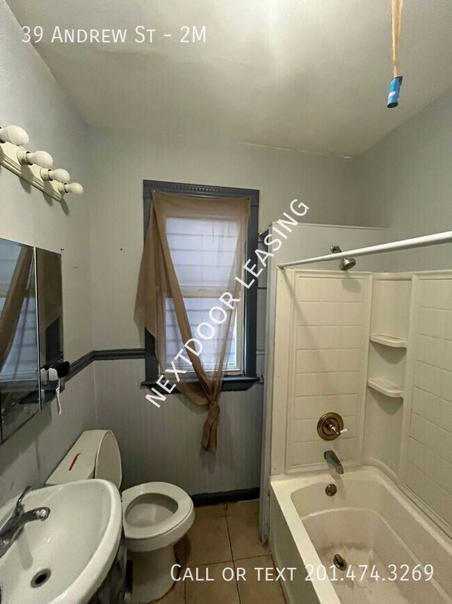 Photo - 39 Andrew St Apartment