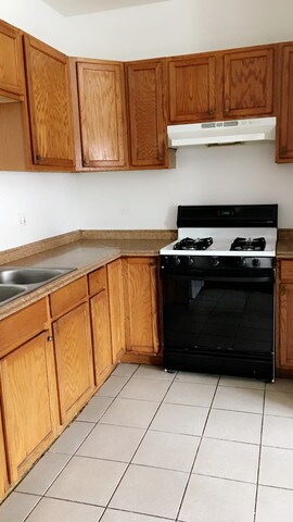 Foto del edificio - 3636 W Cermak Rd