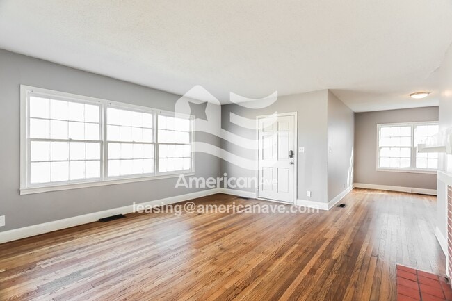 Building Photo - 4213 50th Ave N