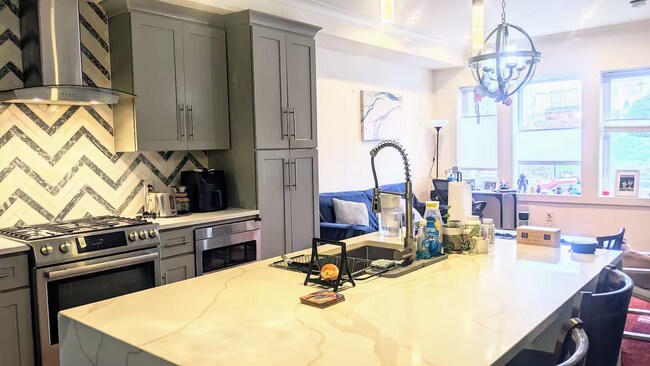 Foto del edificio - 53 T St NE