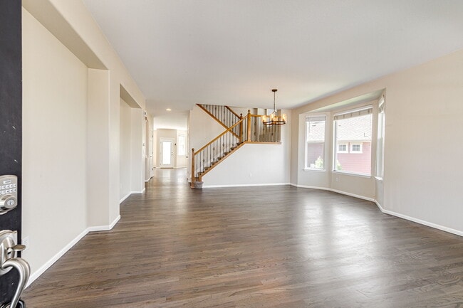 Building Photo - 5446 Longwood Cir