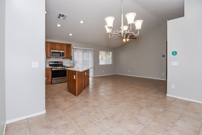 Building Photo - 2407 Tropical Sands Ave