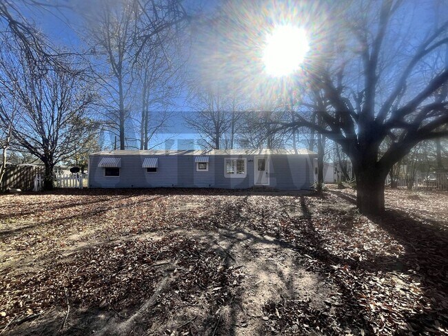 Foto del edificio - Cozy 2-bedroom, 1.5-bathroom home