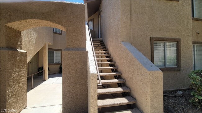 Building Photo - 1851 Hillpointe Rd