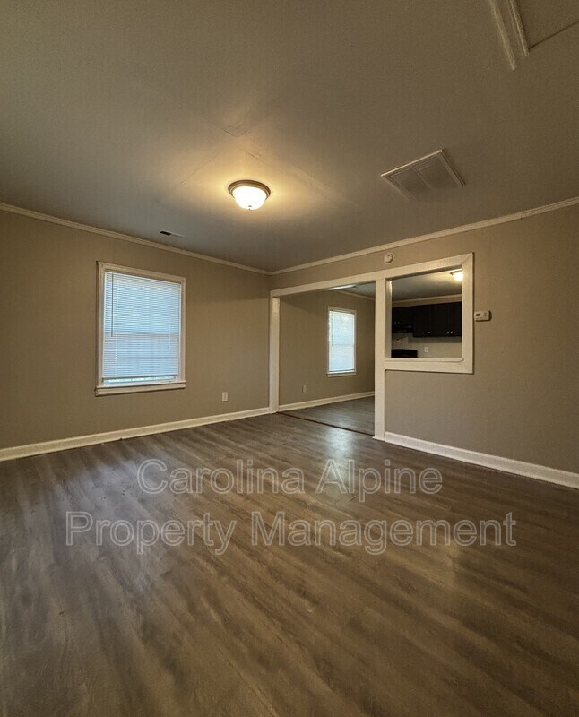 Foto del edificio - 713 Smith St
