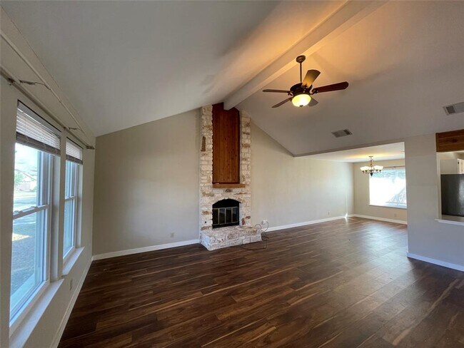 Foto del edificio - 9015 Frostwood Trail