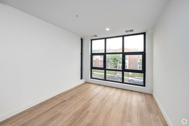 Interior Photo - Georgia Flats